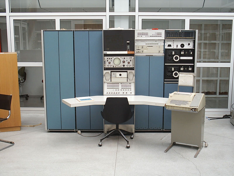 PDP-7/A Serial number 115, Norway (unknown location) - &copy;2009 Tore Sinding Bekkedal, click for larger image